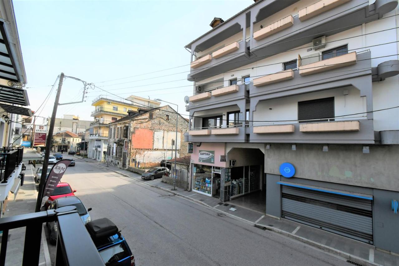 Comfy And Stylish Apt2 Ioannina Exterior photo