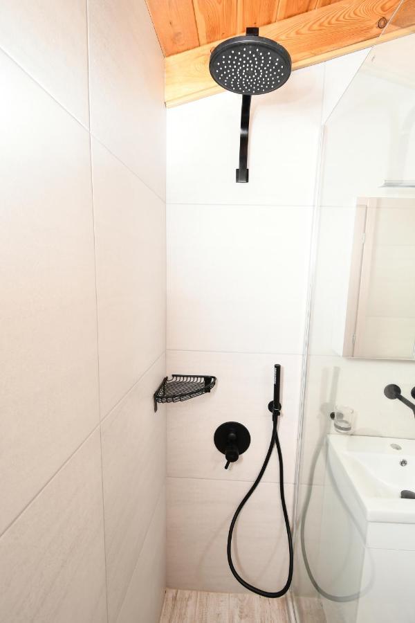 Comfy And Stylish Apt2 Ioannina Exterior photo